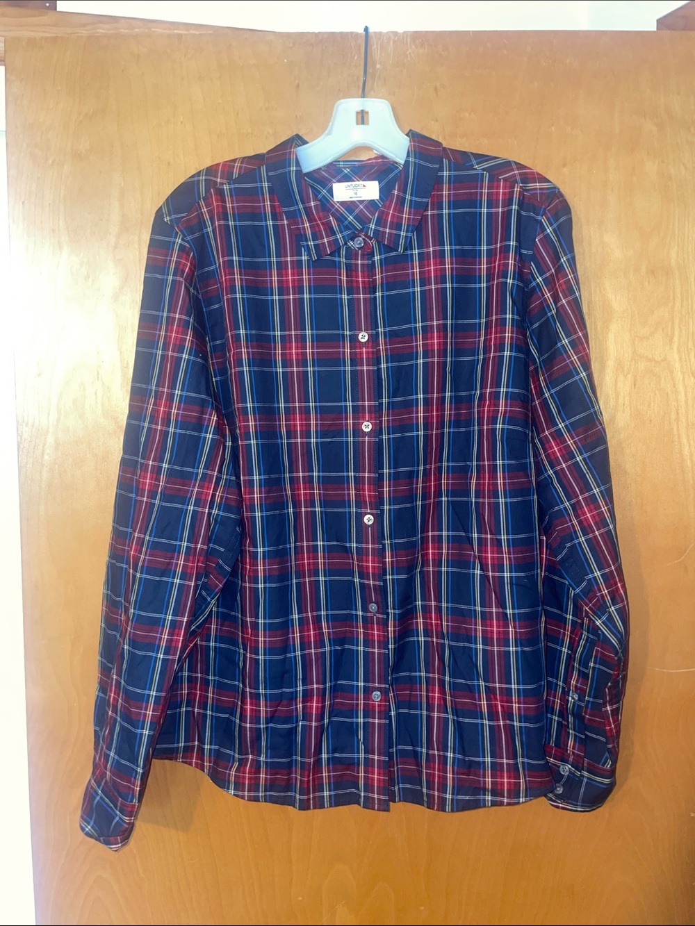 UNTUCKit for her long sleeve button down size 16